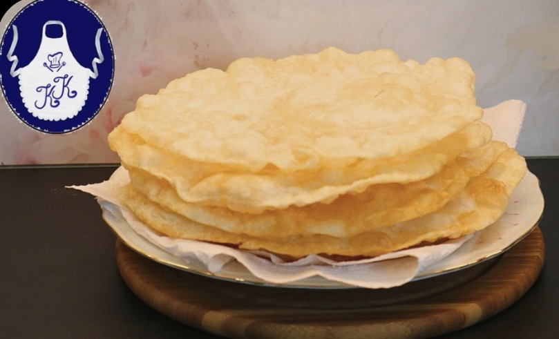 Kasachische Schelpeki – Knusprige Fladen aus nur 3 Zutaten