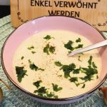  Omas Zwiebelcremesuppe